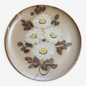 Decorative hand-painted stoneware plate