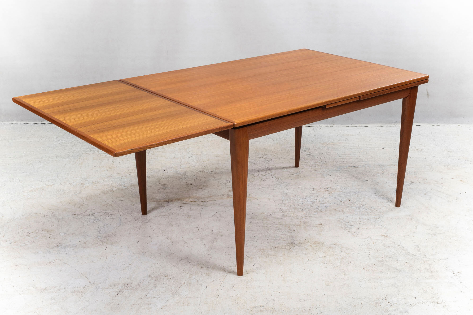 Danish extendable table teak No. 254 by Niels Otto Møller for JL Møllers, 1960s