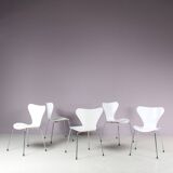 1980s Set of 5 “Butterfly” chairs by Arne Jacobsen for Fritz Hansen, Denmar