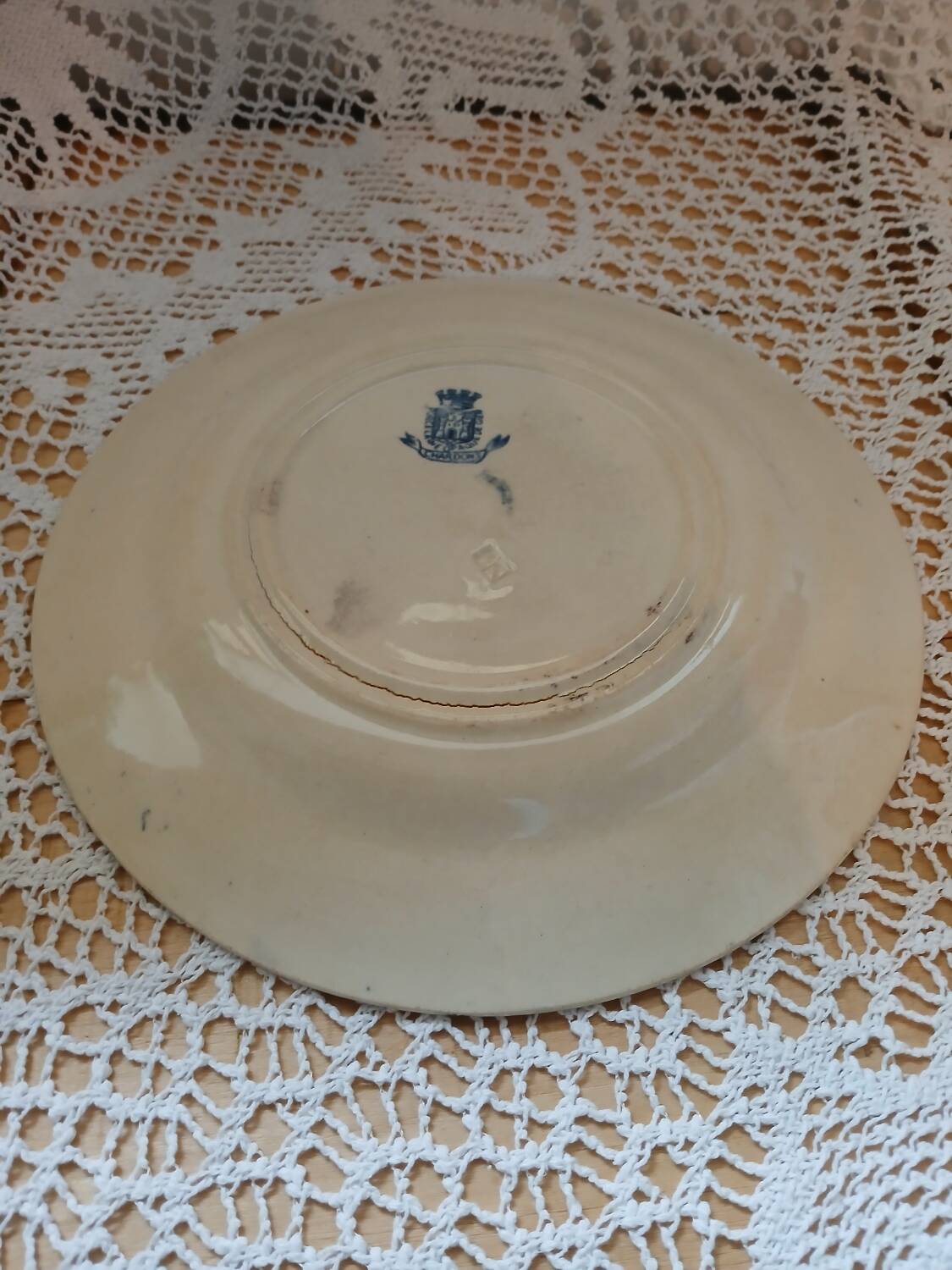 4 flat plates "thistles" from gien