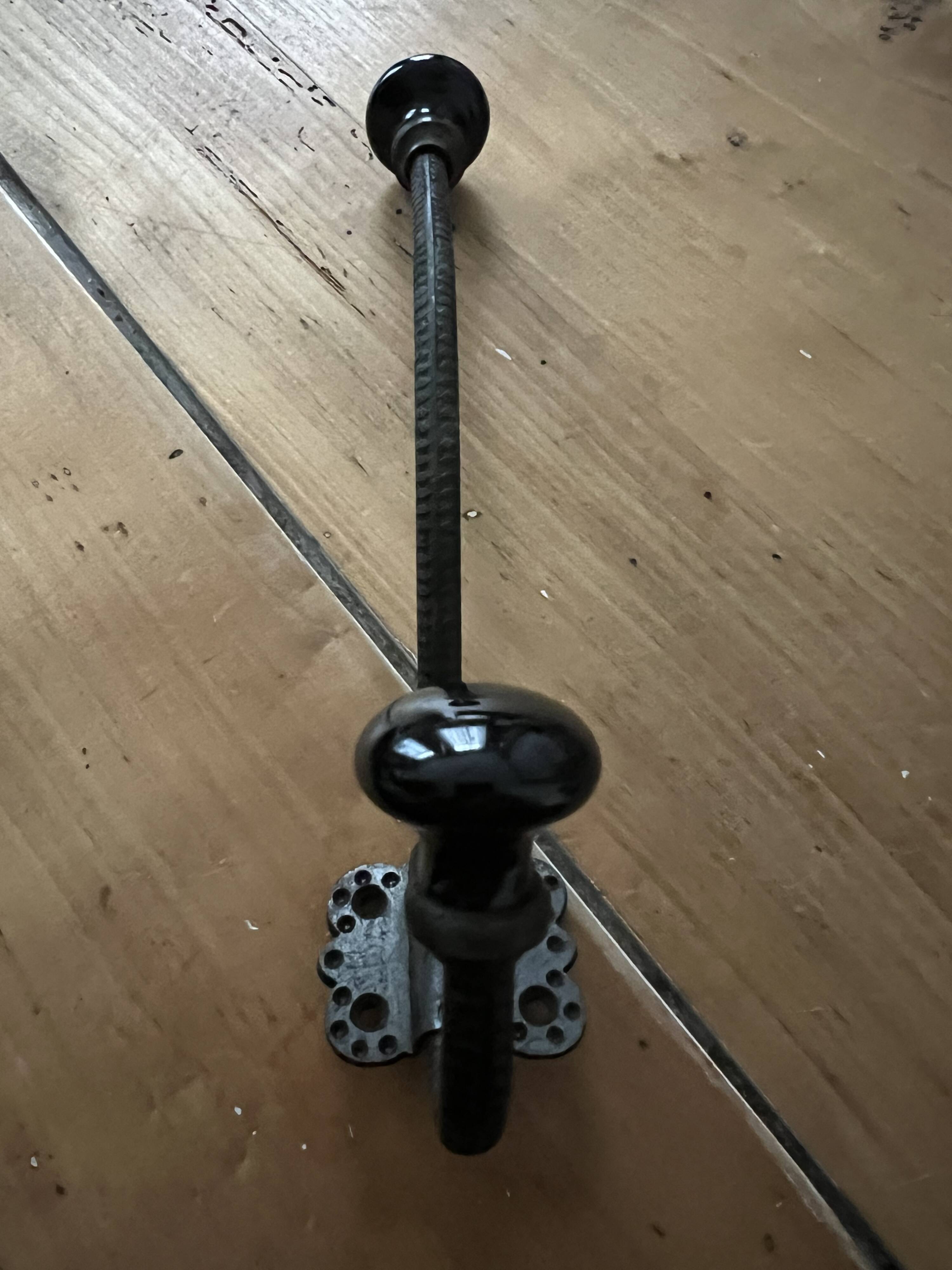 Cast iron/glass hook, year 20/30 black