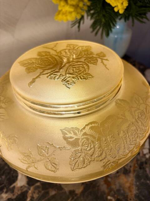 Yellow floral globe art nouveau table lamp