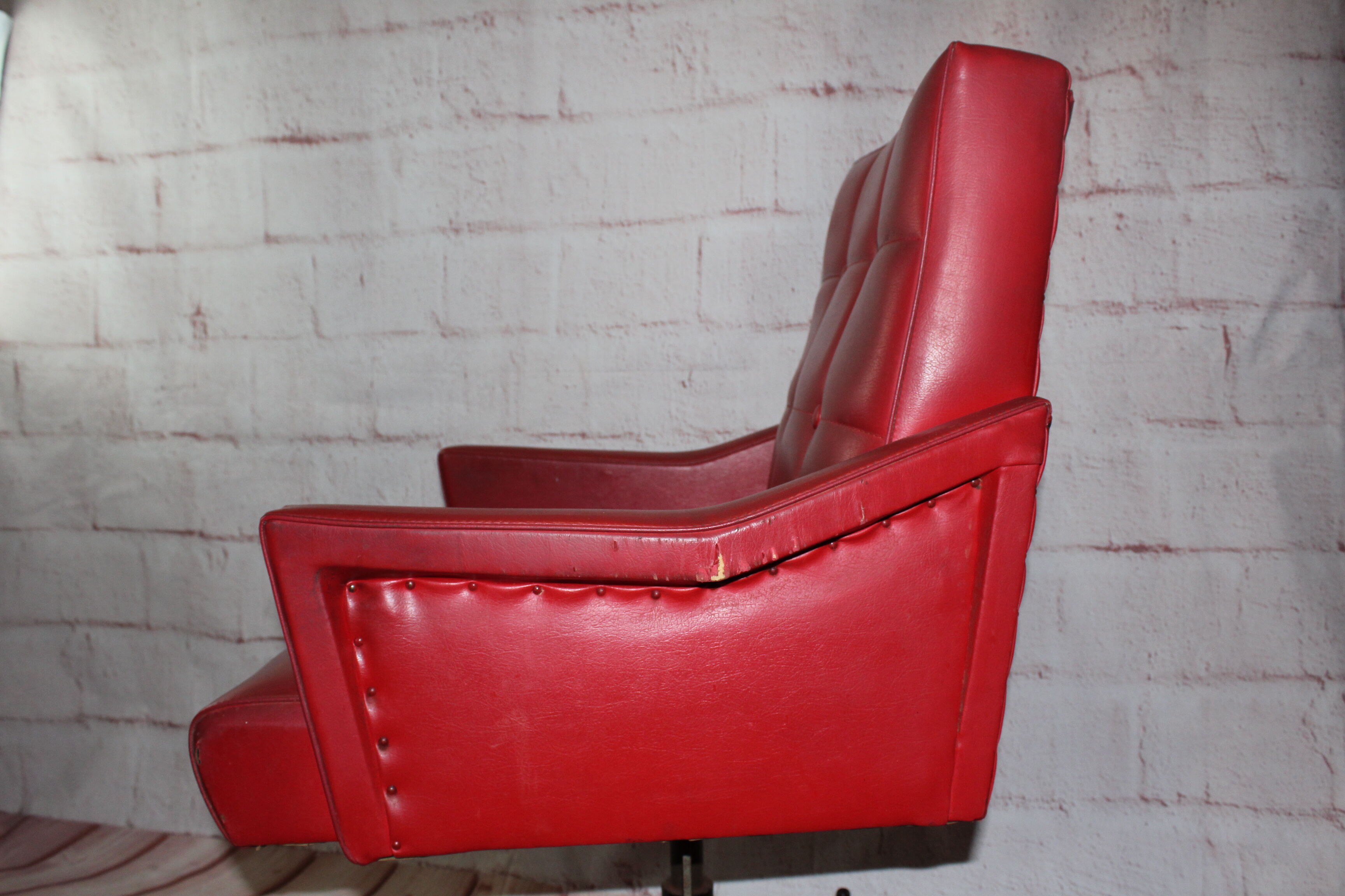 Office chair with wheels vintage skai design 1950