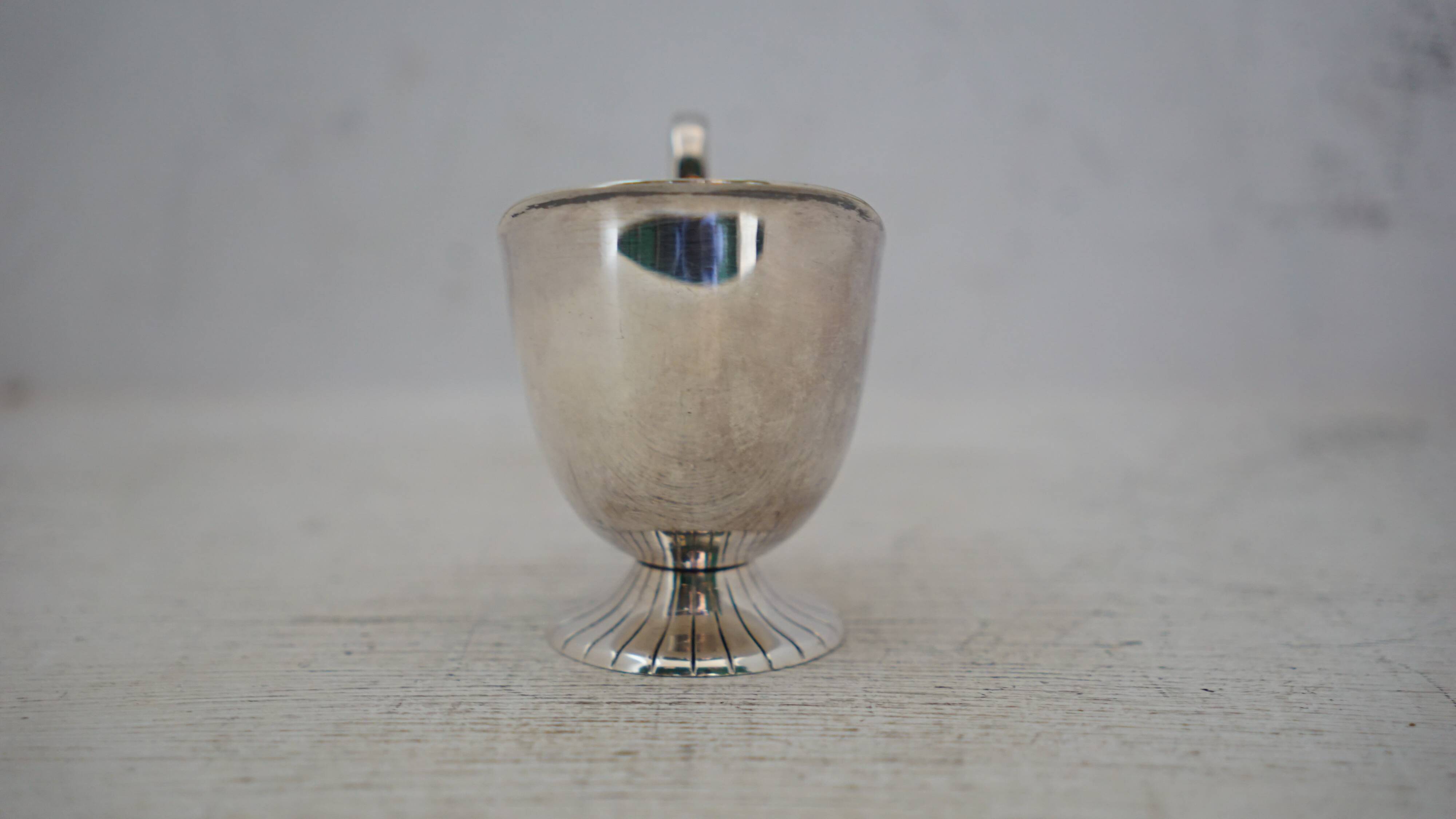 Pair of silverware saucepans