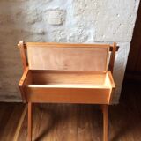 Vintage sewing basket 70