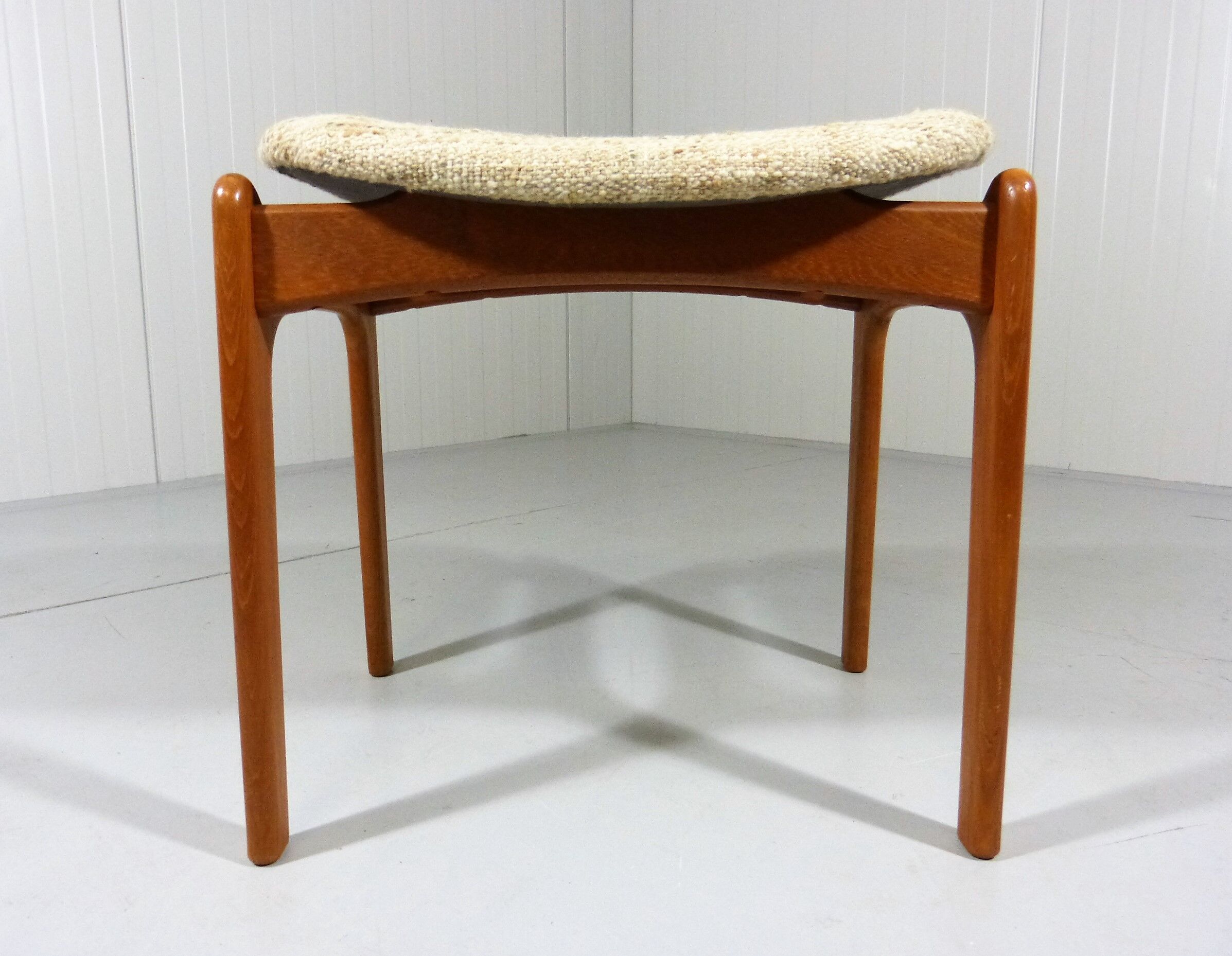 Modèle de tabouret en teck vintage 49 par Erik Buch pour O.D.Mobler A-S, Danemark