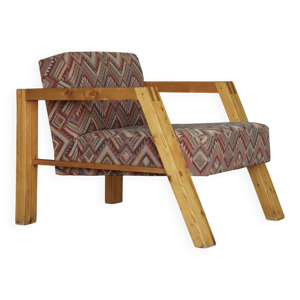 Fauteuil en pin de design