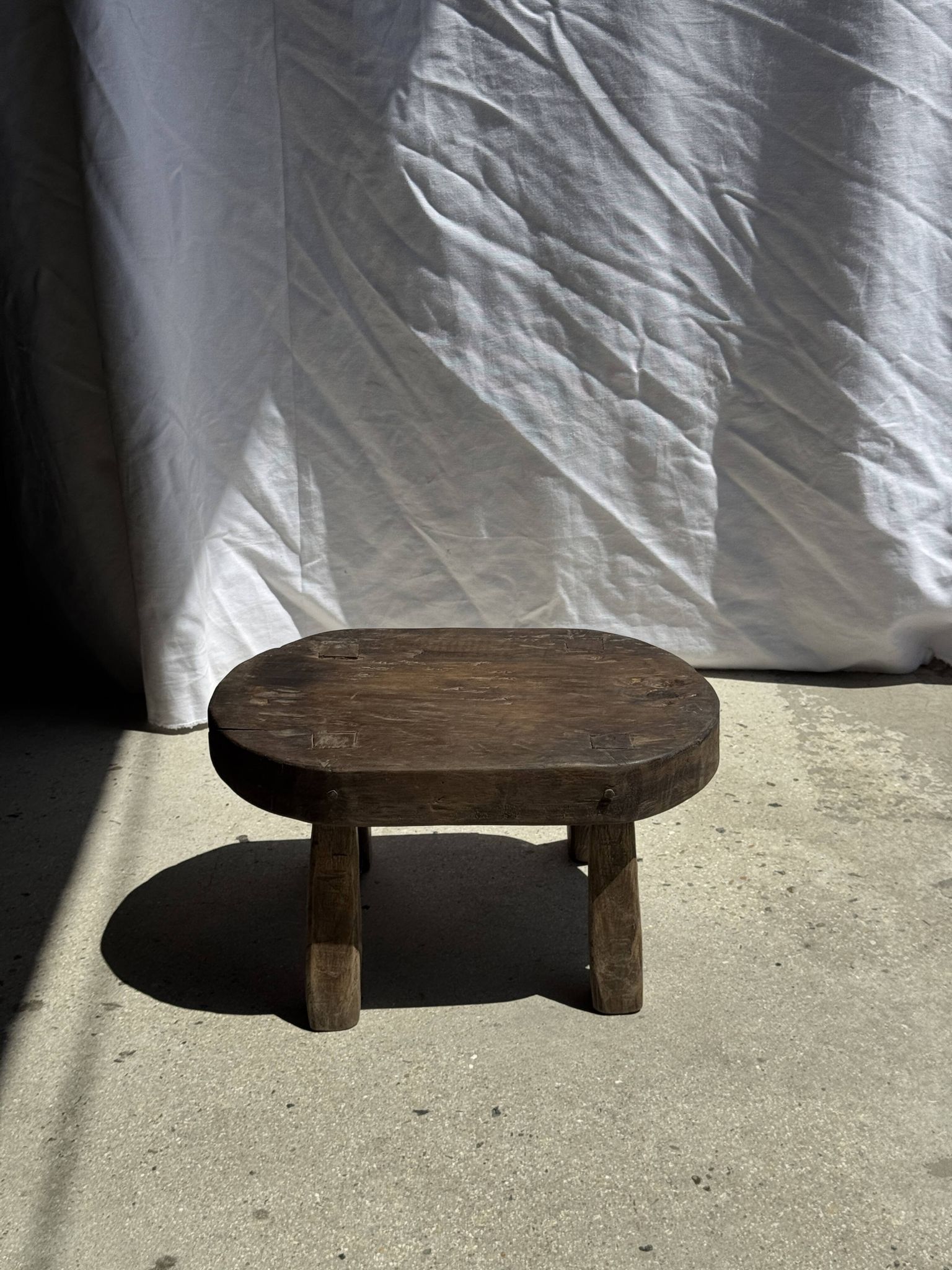Small stool, oval solid teak accent stool wabi-sabi H26 47x33.