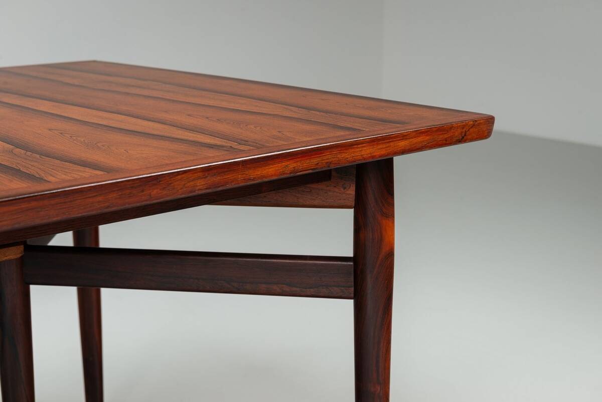 Arne Vodder large dining table in rosewood model 201 Sibast Denmark 1960