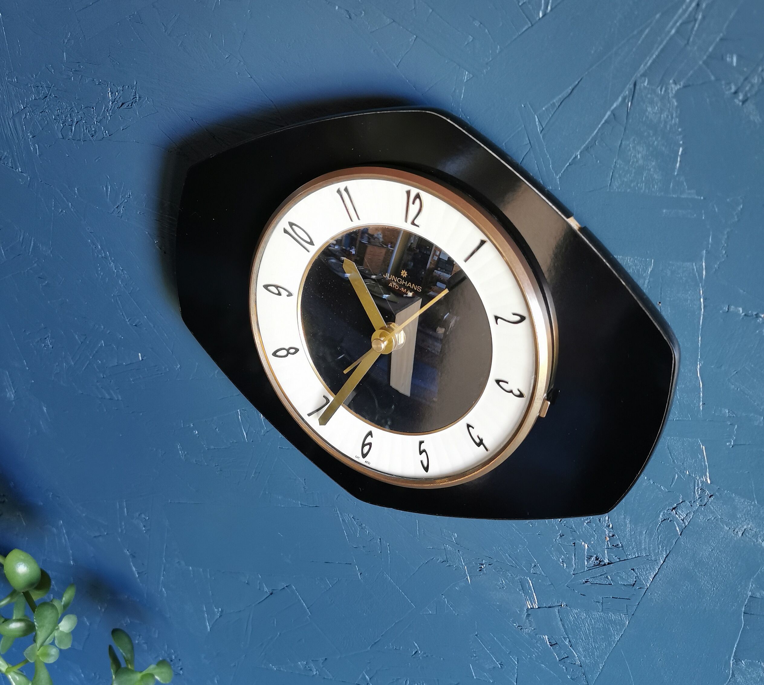 Vintage formica clock silent wall clock "Junghans golden black"