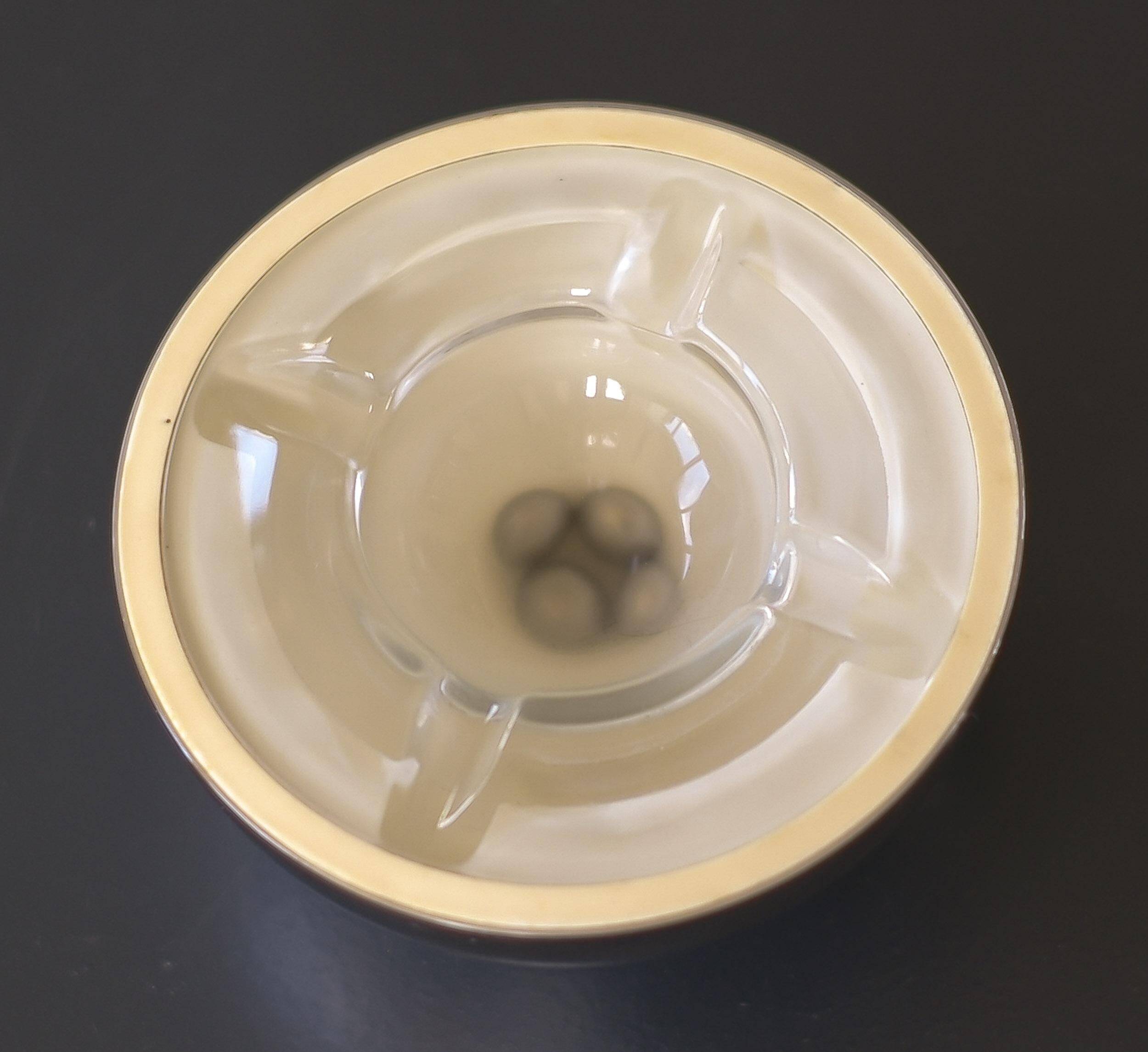 Rare kinetic ashtray by Yonel Lebovici, France, 1970s.