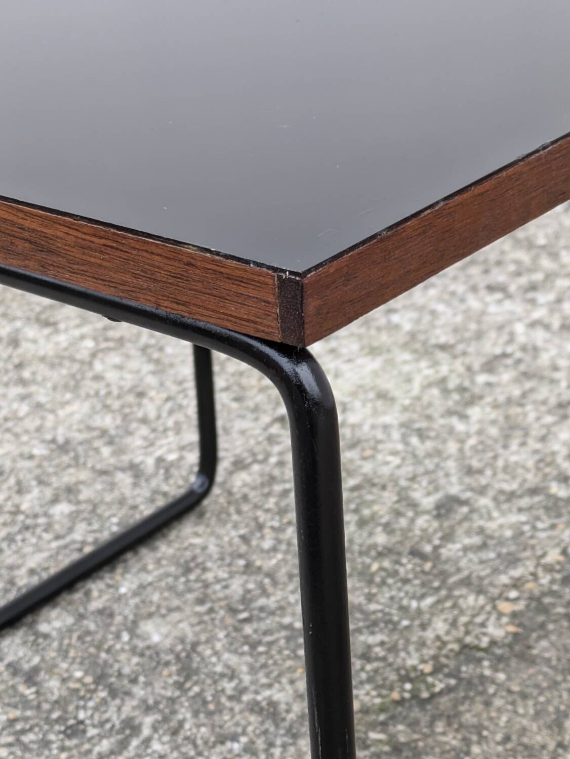 Vintage coffee table called "flying" by Pierre Guariche, Steiner edition, 1960s