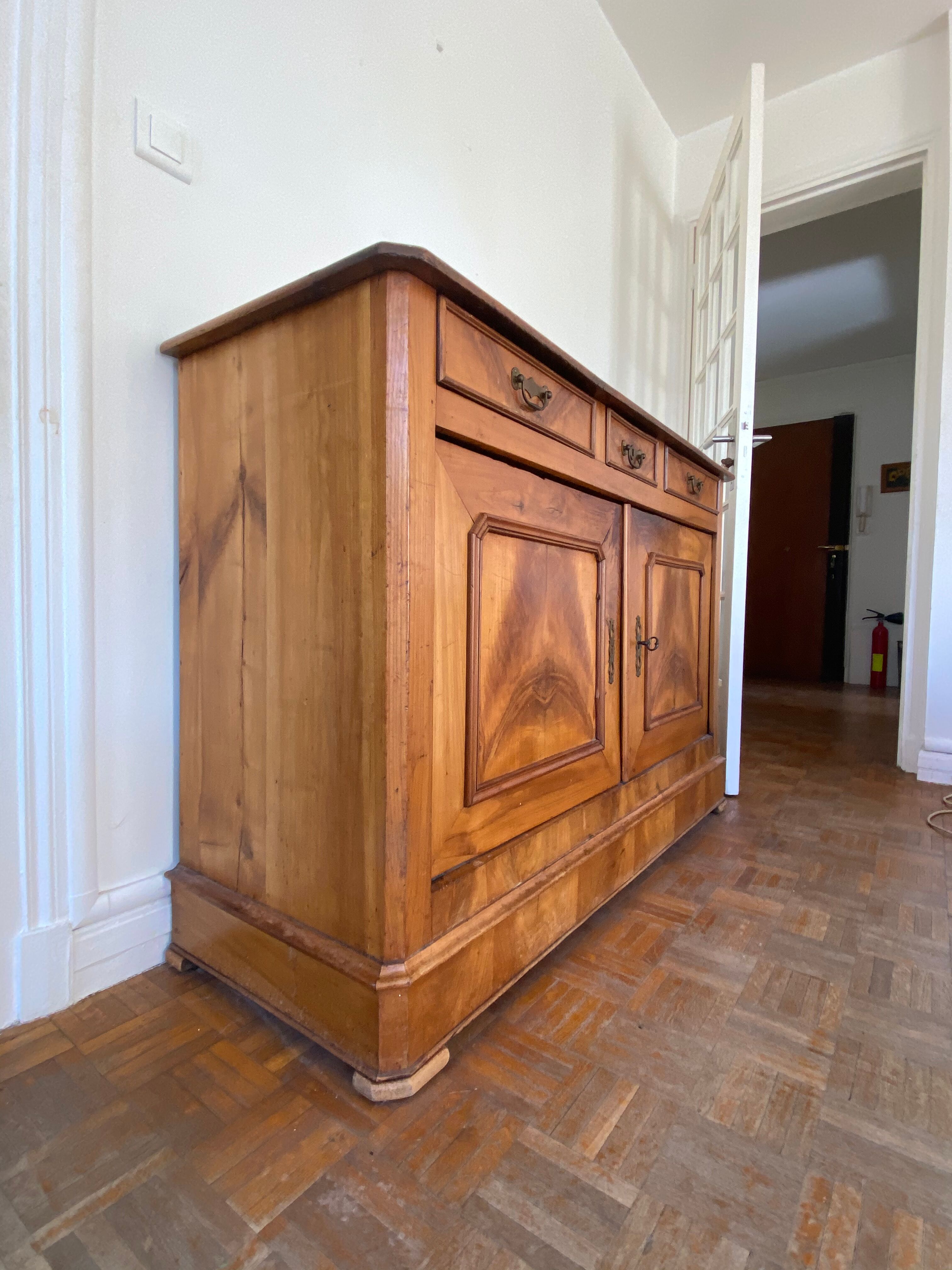 Bahut buffet old cherry