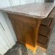 Commode Louis-Philippe en ronce de noyer avec marbre rosé – XIXe siècle