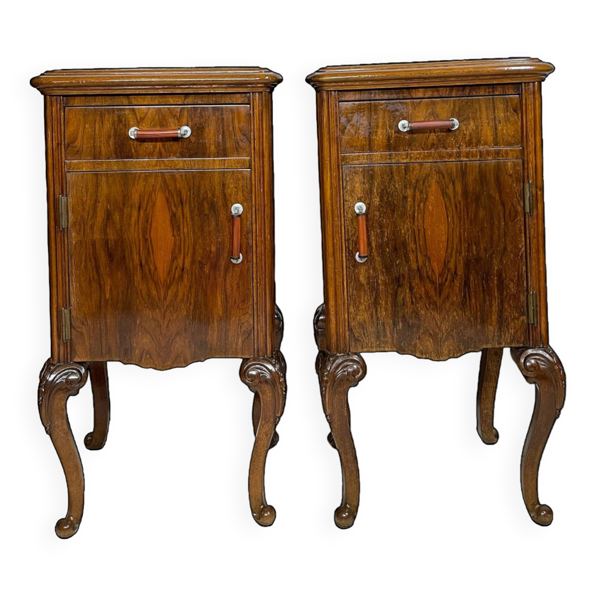 Tables de chevet italiennes en noyer, années 1930/1940