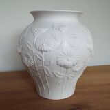 Porcelain vase by Manfred Frey for Kaiser H20cm
