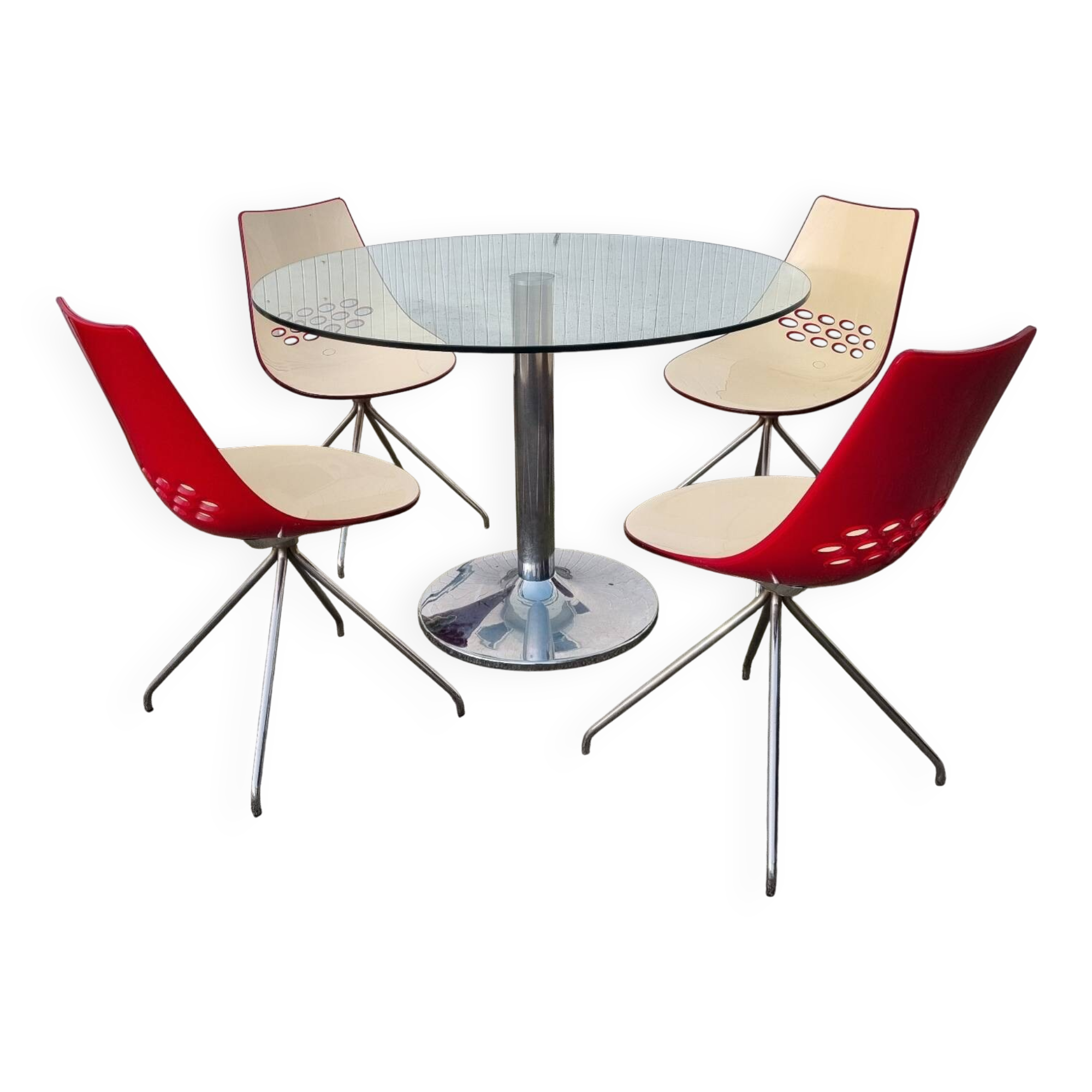 Guzzini dining set, round glass table and 4 shell chairs.