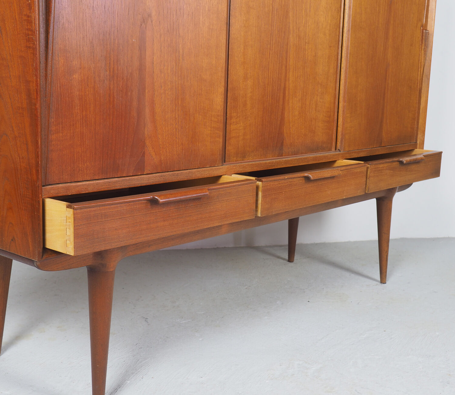 No. 17 buffet from Omann Jun, 1960s