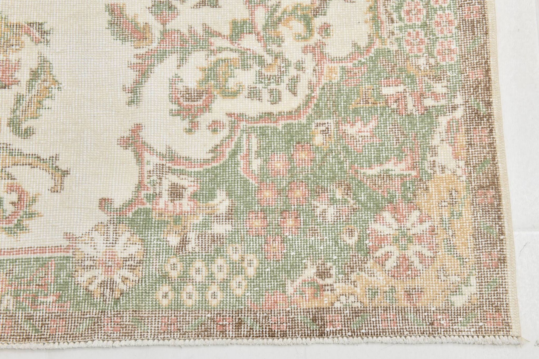 Tapis vintage à motif floral oriental beige et crème 6x11, 189x329 cm