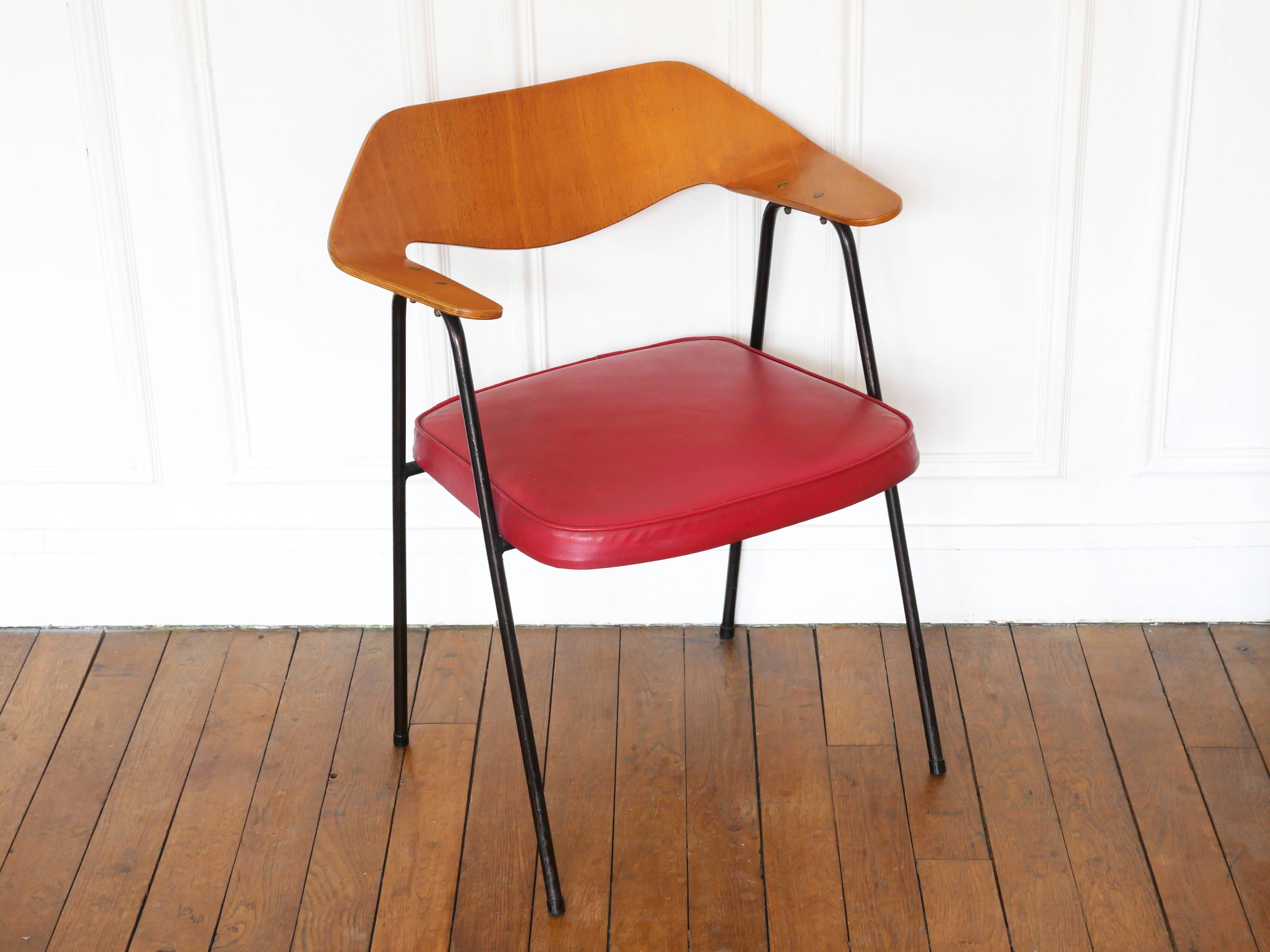 Armchair – robin day – model 675 – airborne – circa 1950