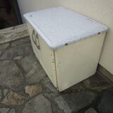 Old storage furniture in sheet metal and enamelled sheet metal