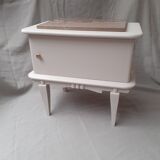 Marble bedside