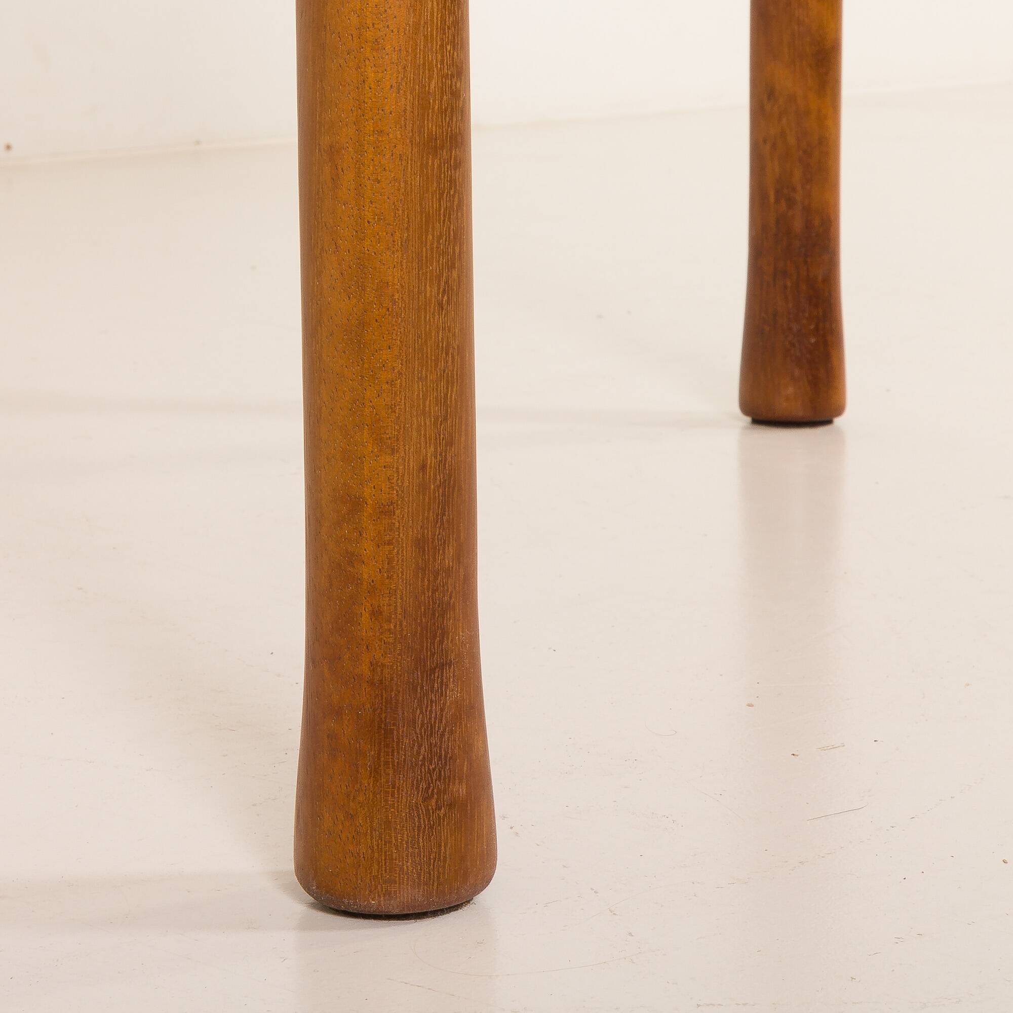 Italian mid-century round extension teak table with brass details, 1960s