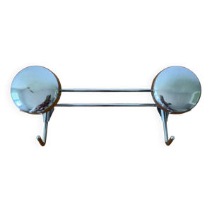 Porte manteau mural chromé