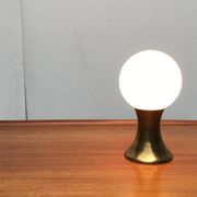 Lampe de table milieu du siècle