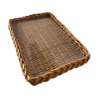 Wicker tray