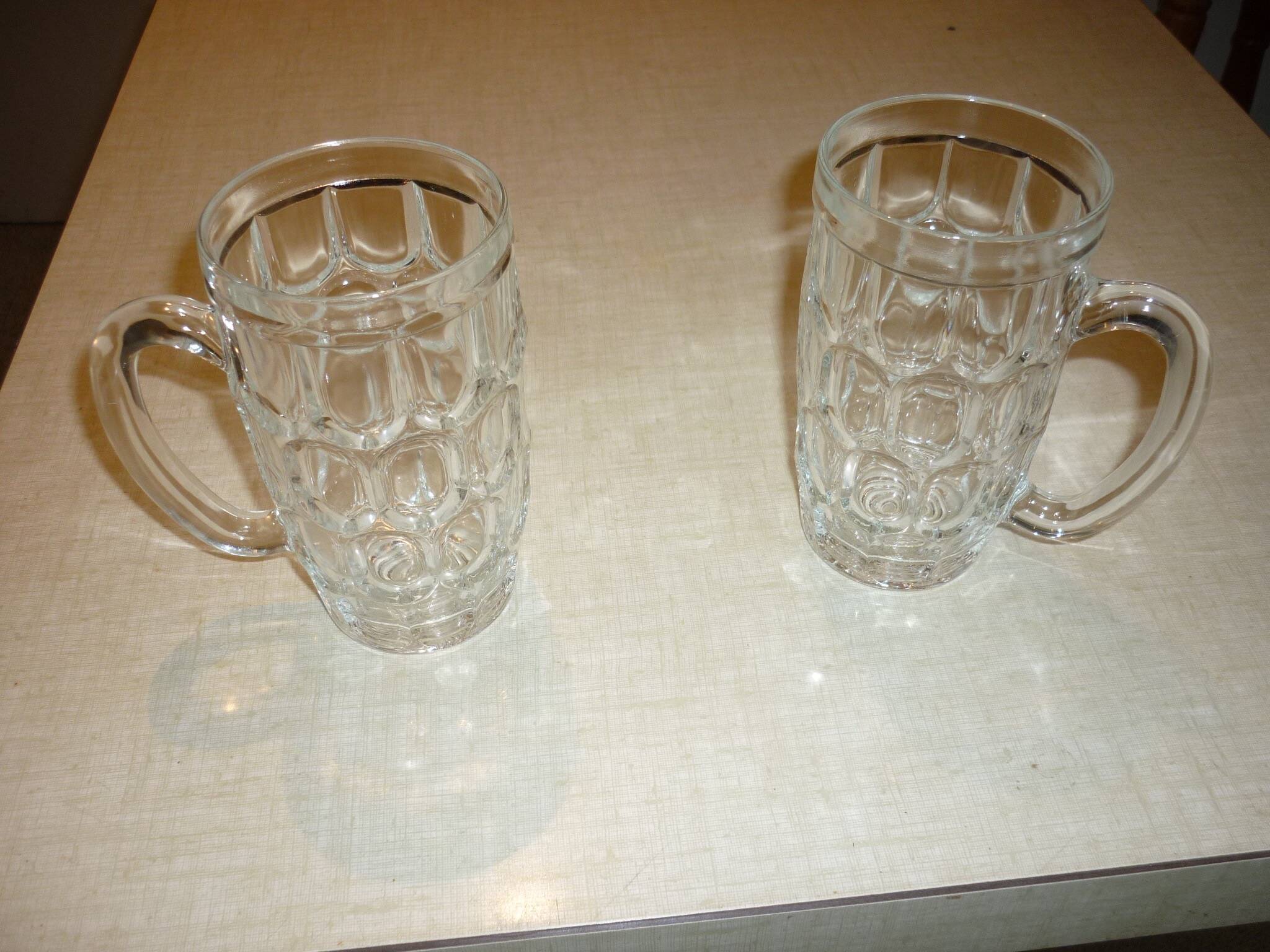 Large glass beer mugs