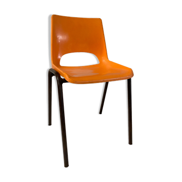 Vintage plastic orange plastic children's chair