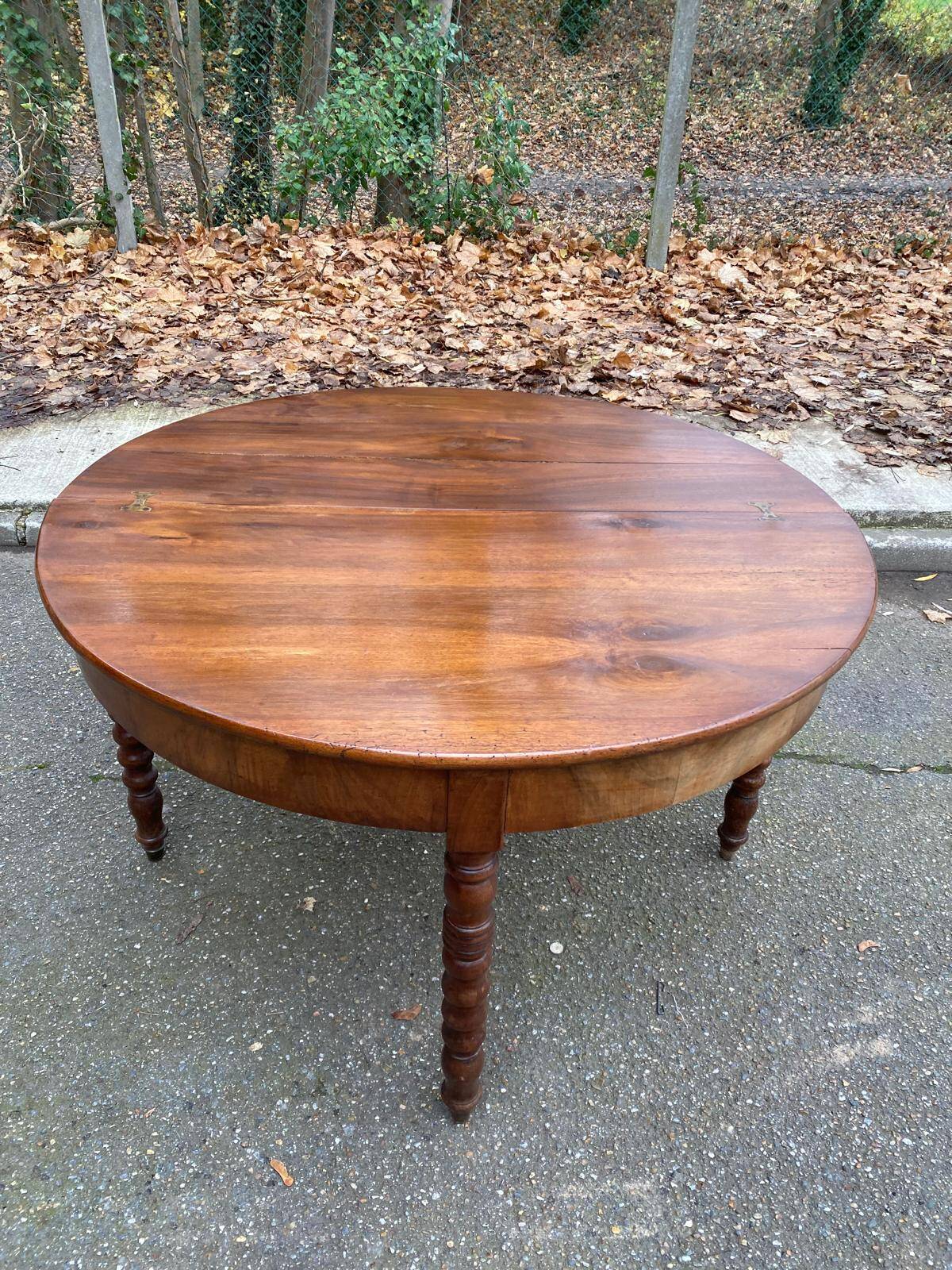 Round extendable dining table with drop leaf, 19th century console table