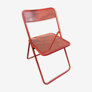 VINTAGE 70S FOLDING CHAIR, RED METAL, PERFORATED TOLE, POP
