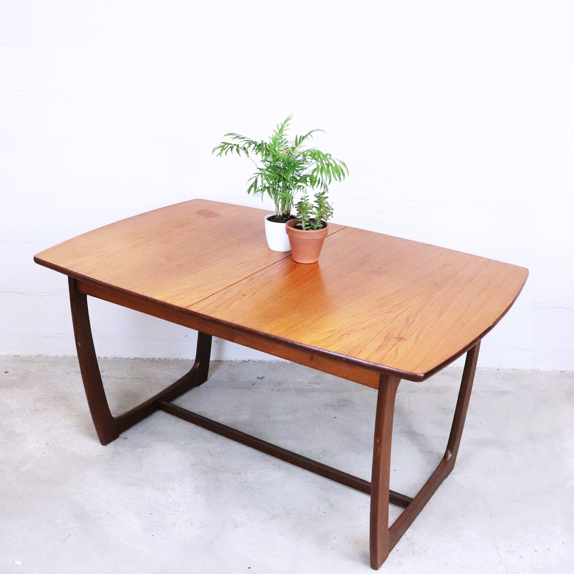 Teak expandable dining table, Denmark, 1960