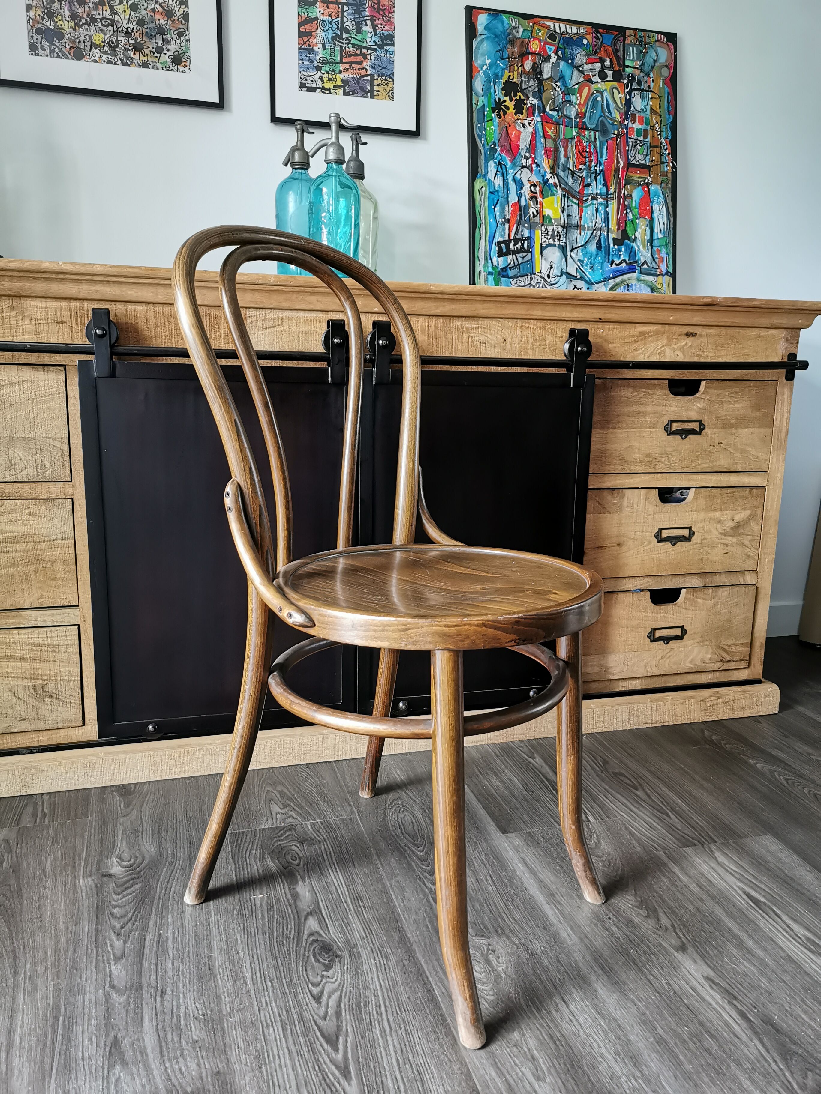 Set of 10 bistro chairs