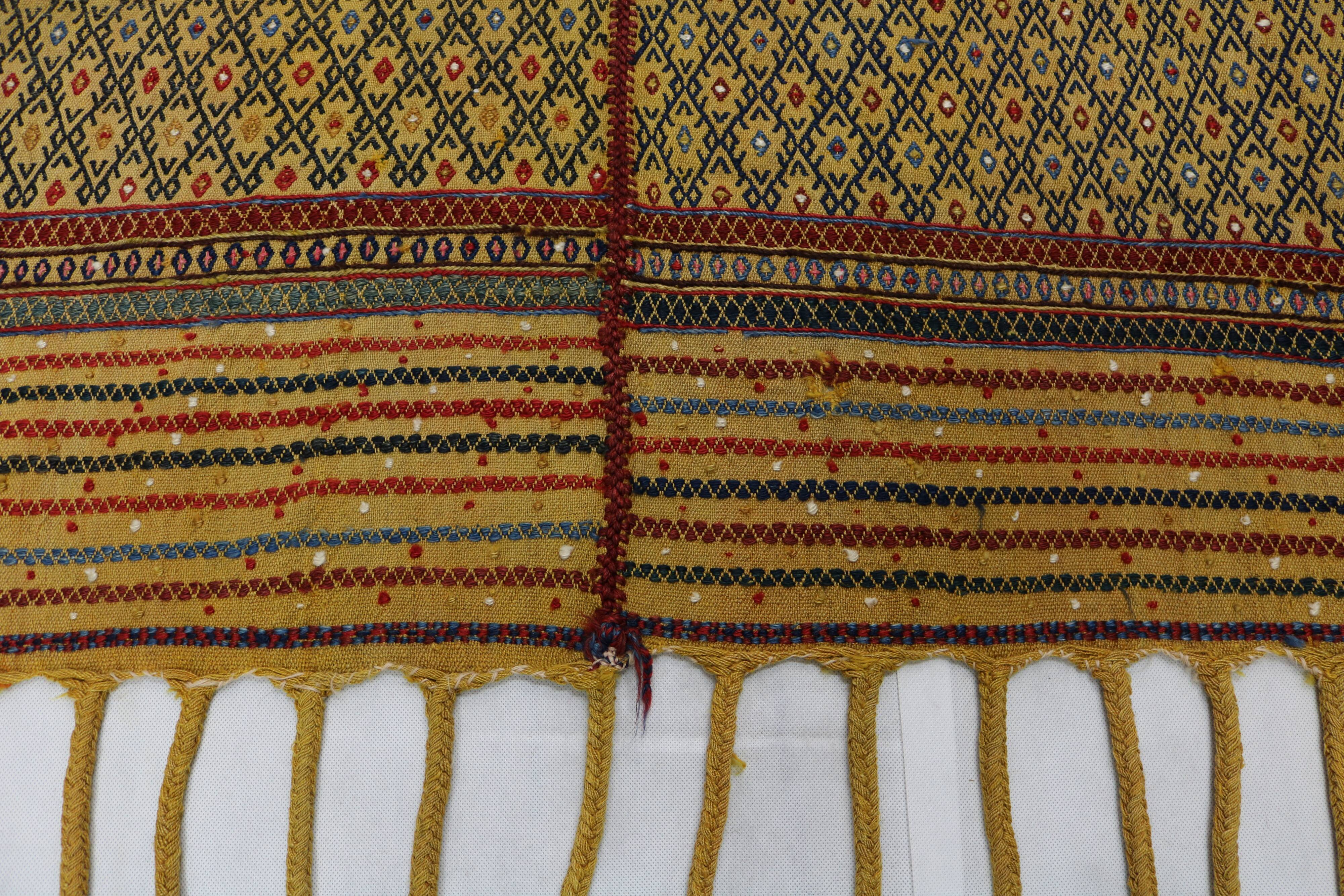 Handmade qashqai verneh rug