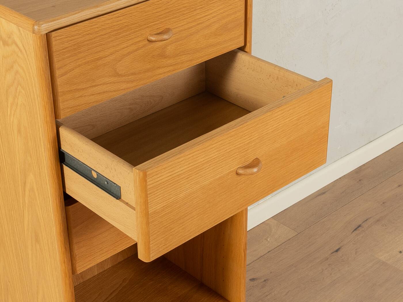 Commode des années 1980