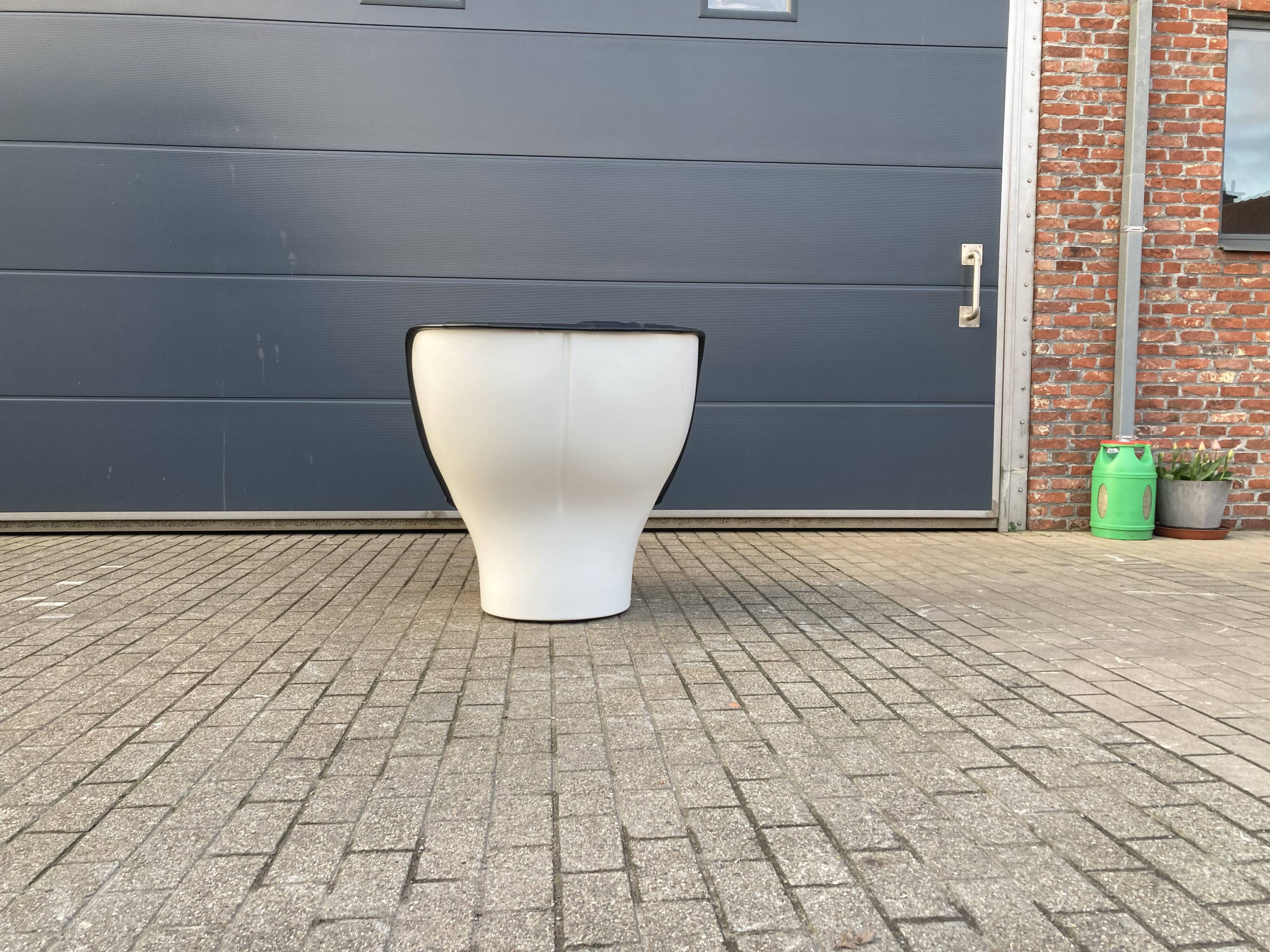 Joe Colombo Elda design armchair, Longhi edition