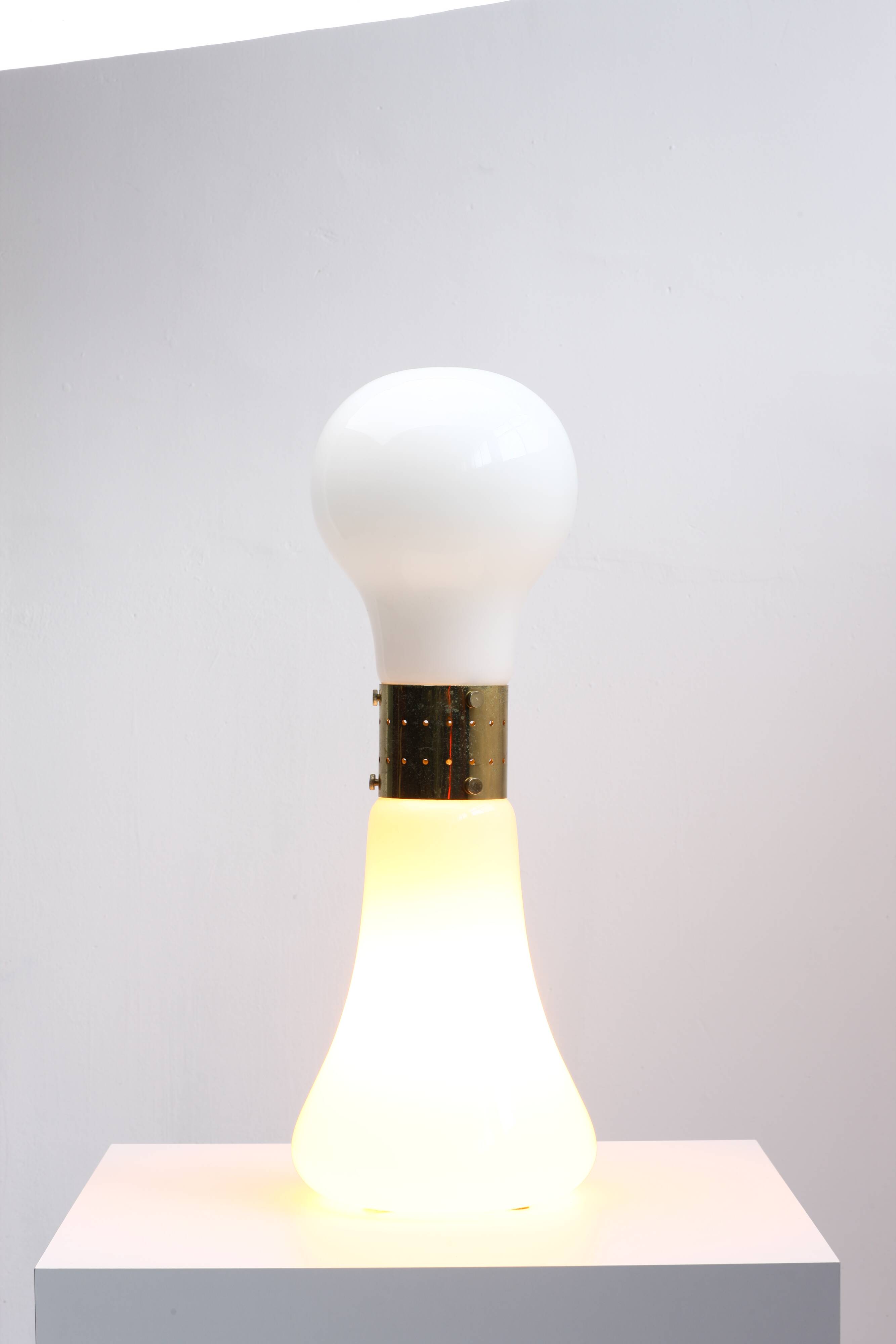 Brillo Floor Lamp in White Murano Glass Attributed to Carlo Nason