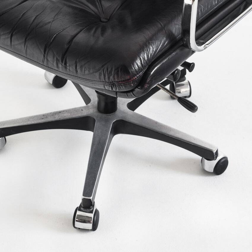 Vintage leather armchair. Swivel, on casters, multi-position. Norway, 1970s.