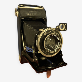 Zeiss Ikon Nettar Compak Camera 1930's