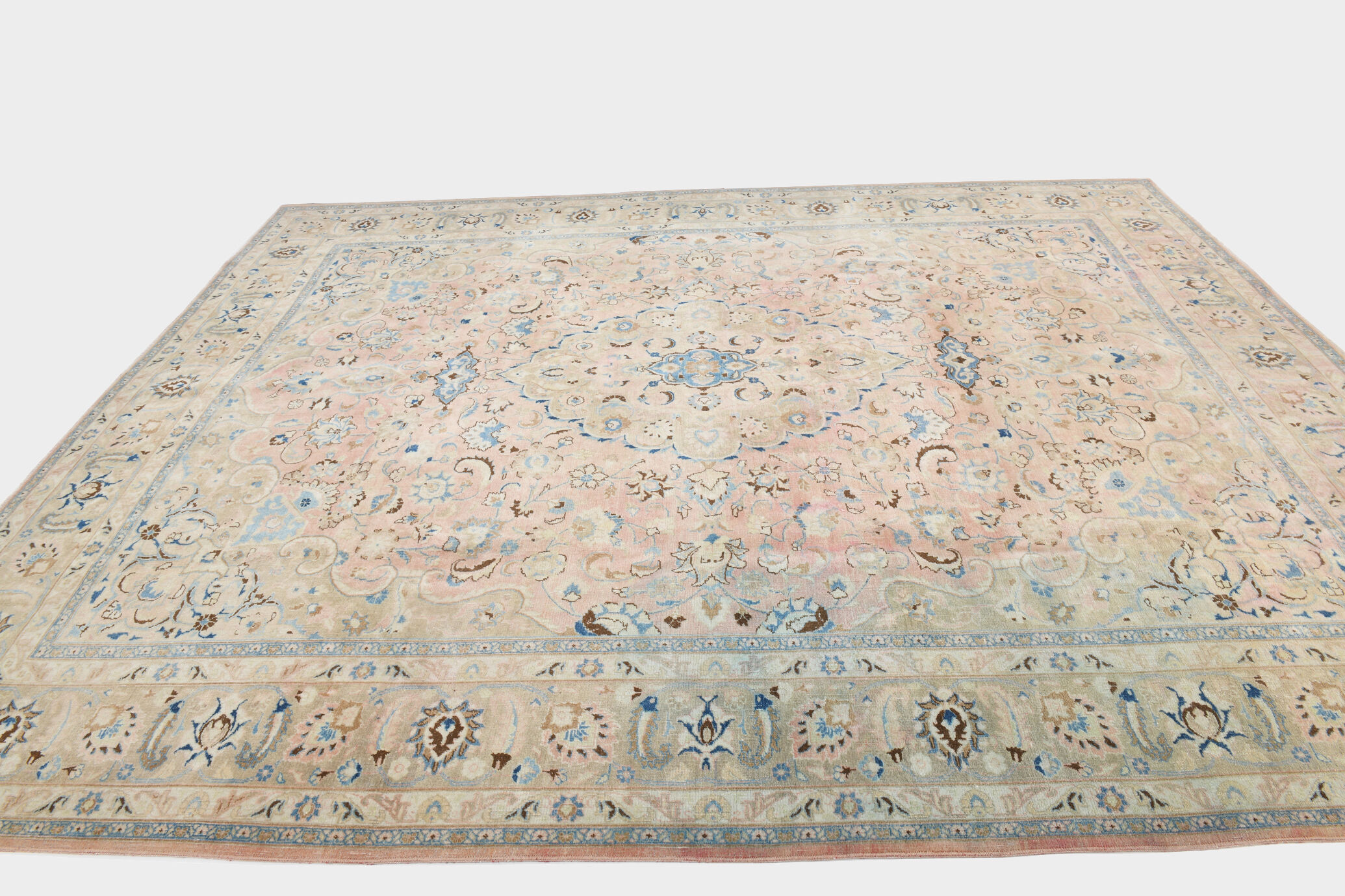 10x12 57s Persian Antique Rug, 300x379Cm