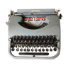 Machine à écrire Patria 1944