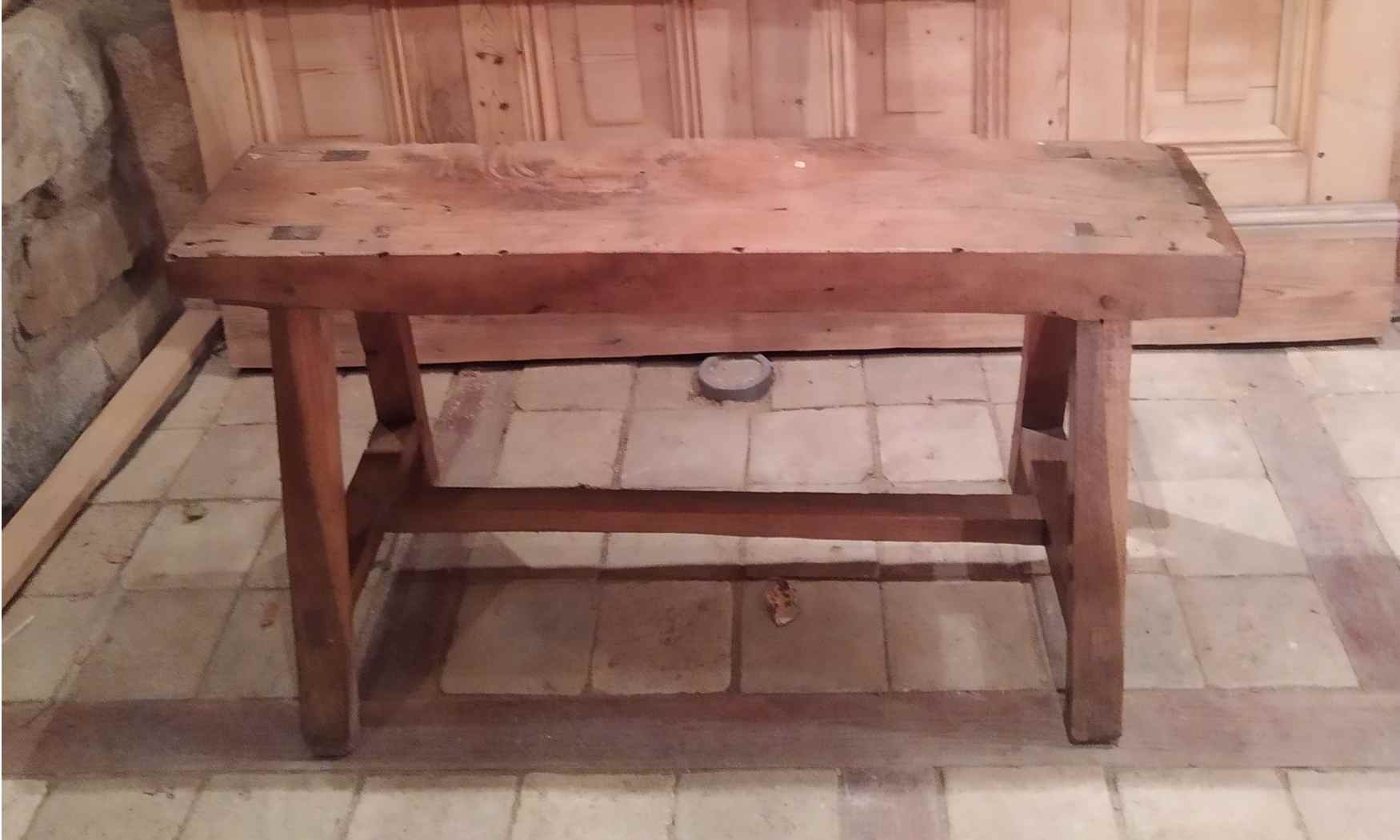 Workshop bench