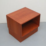 1960s nightstand i teak