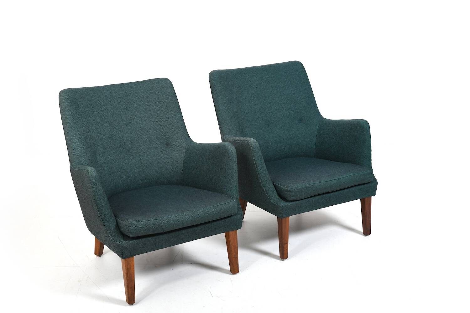 Rare Pair of AV-53 Easychairs by Arne Vodder 1953