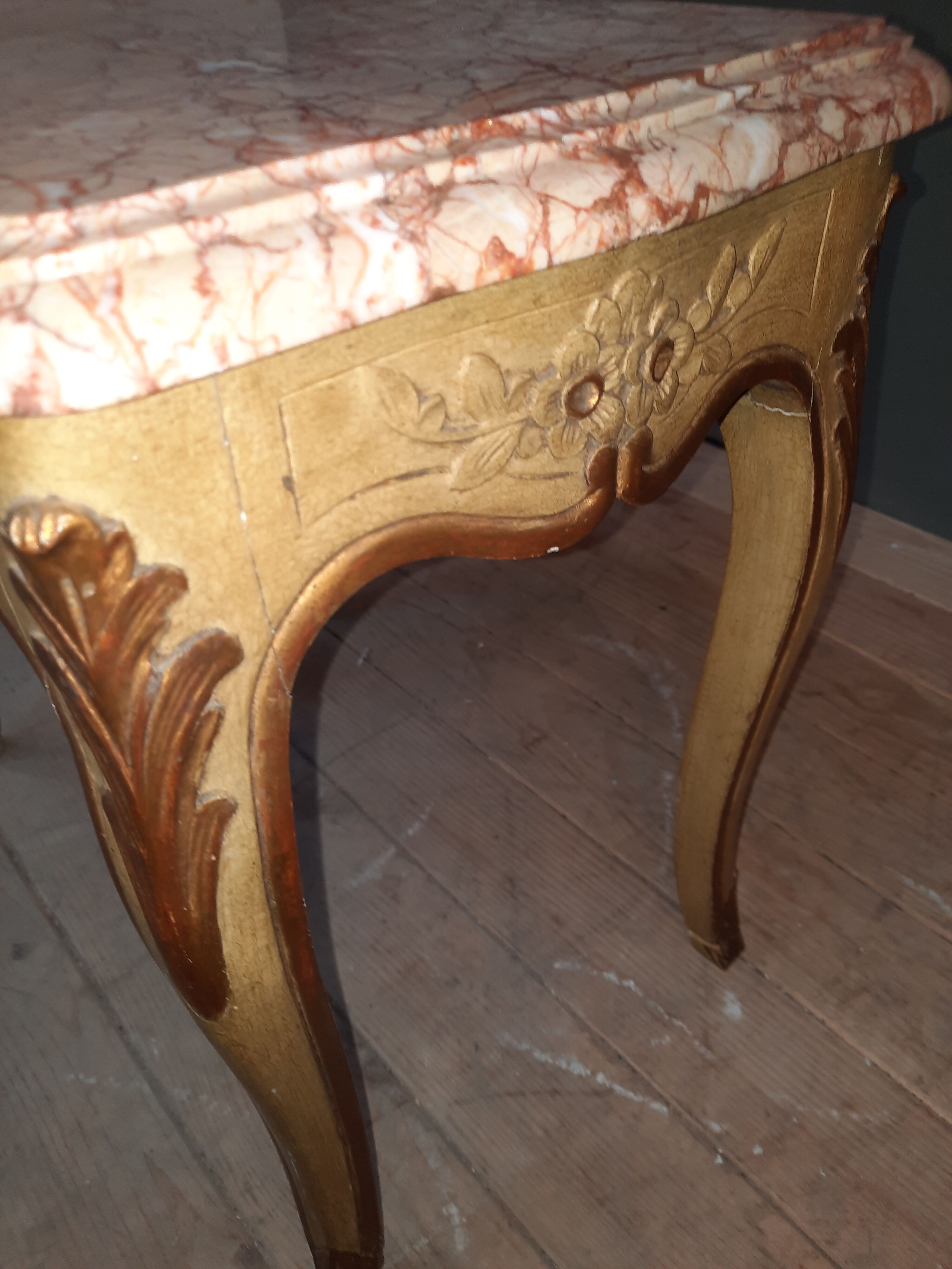 Small coffee table dessu marble