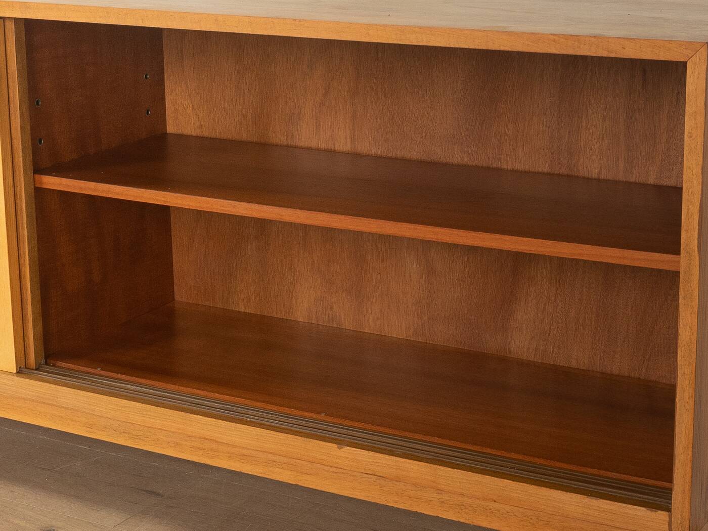 Classic sideboard Type 9F from the 1950s by WK Möbel, "Architekt-Satink" series