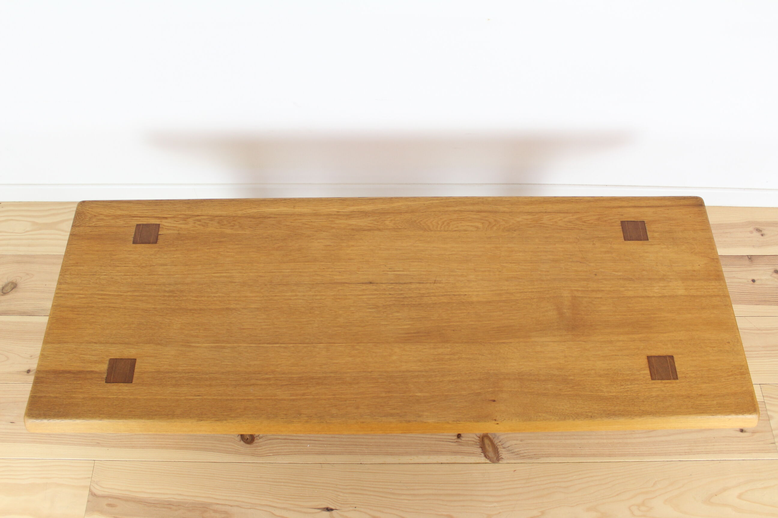 Pierre Chapo's T08 coffee table